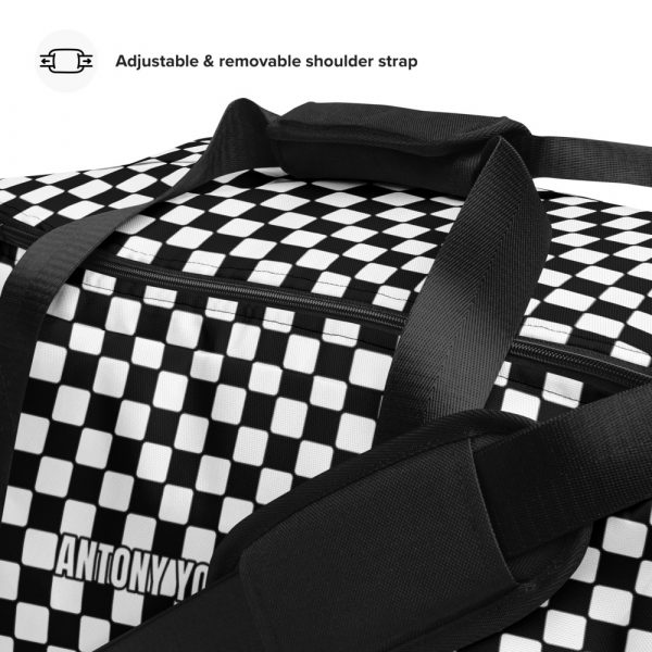 sporttasche trainingstasche karo checkers black white front details